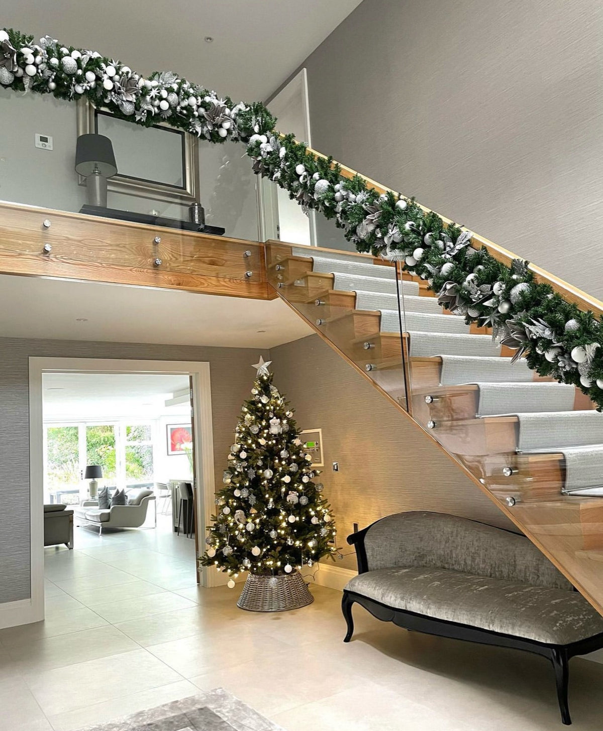 Bespoke Garland - £40 per foot